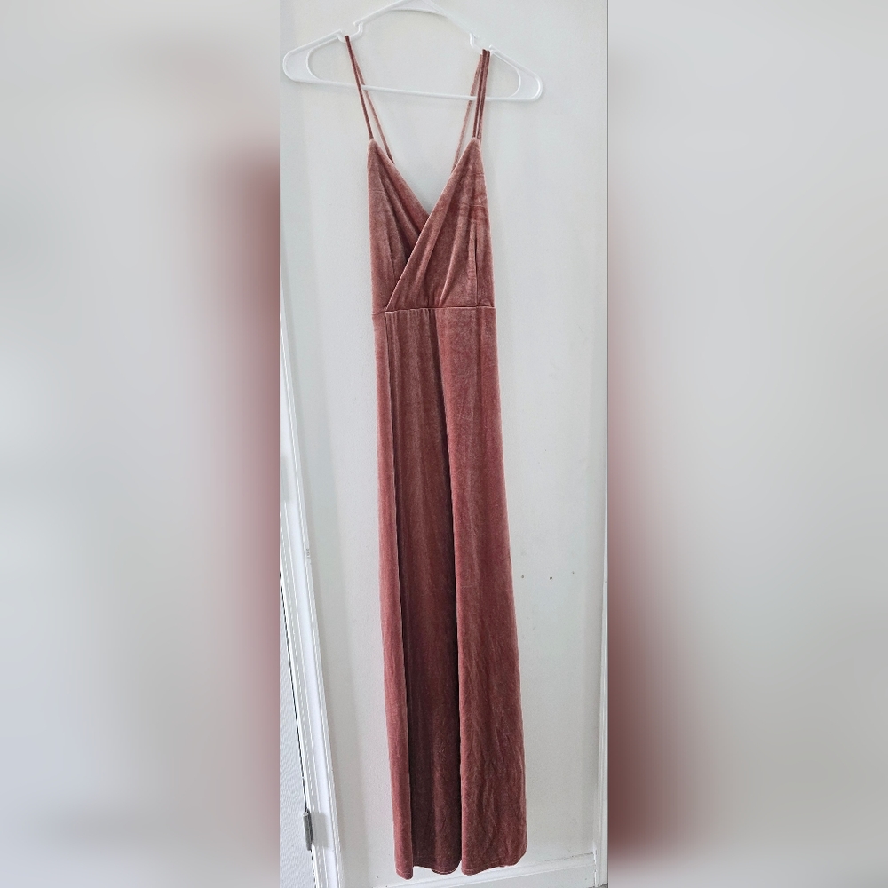 Long rose velvet dress